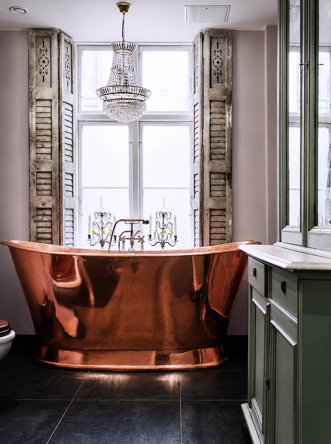 The copper bath in the private rooms at Lorelei's Concert Hall, Copenhagen